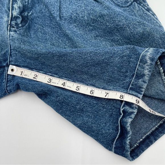 Vintage UnionBay High Waist Denim Shorts Jorts Women’s Size 32 Pleated 90s - Picture 9 of 13